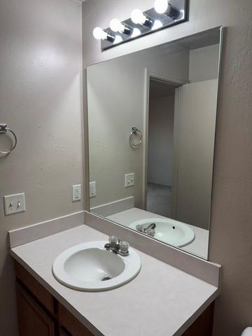 805 Grickle Drive, Norman, OK 73069