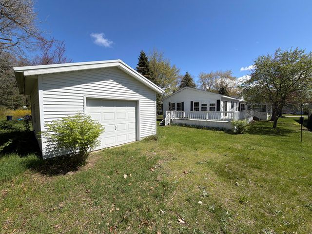 1681 Sycamore Drive, Muskegon Twp, MI 49445