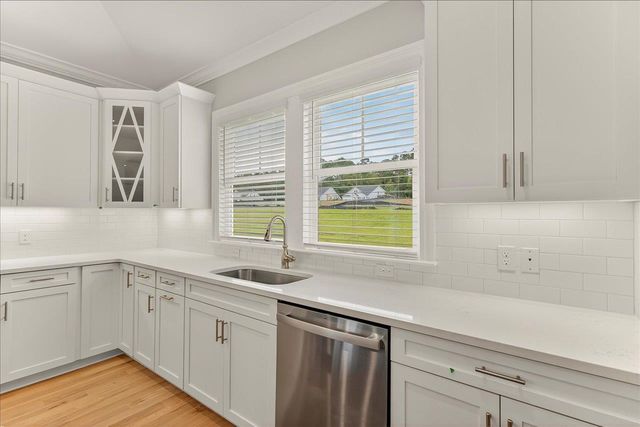 1471 Summerbrooke Drive, Tallahassee, FL 32312