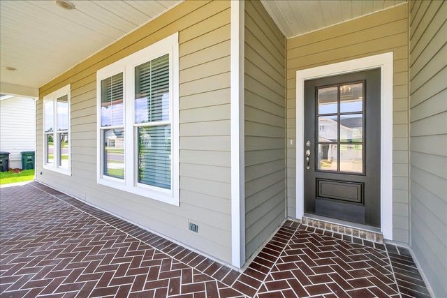 1471 Summerbrooke Drive, Tallahassee, FL 32312