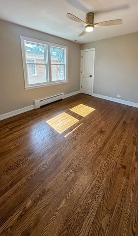 4233 N Odell Avenue, Norridge, IL 60706