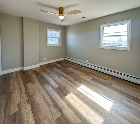 4233 N Odell Avenue, Norridge, IL 60706