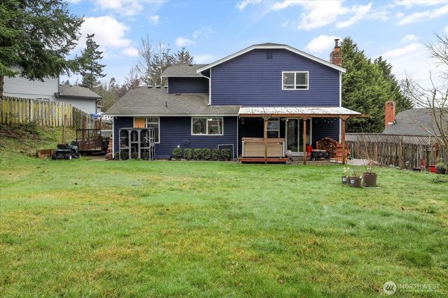 1585 NW 2nd Avenue, Oak Harbor, WA 98277