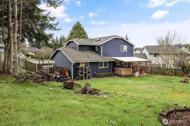 1585 NW 2nd Avenue, Oak Harbor, WA 98277
