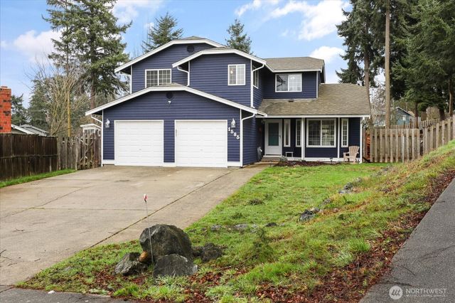 1585 NW 2nd Avenue, Oak Harbor, WA 98277