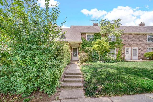 1433 Willow Avenue, Des Plaines, IL 60016