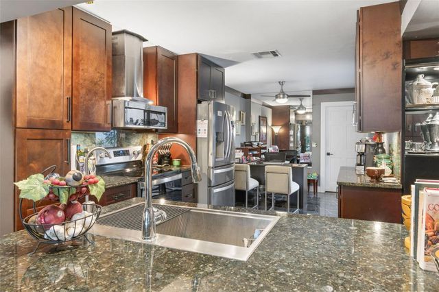 7913 BAYSIDE VIEW DRIVE, Orlando, FL 32819