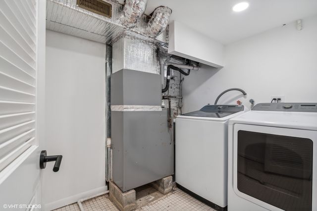 1731 W Potomac Avenue, Chicago, IL 60622