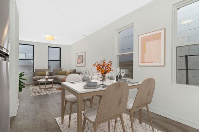 1731 W Potomac Avenue, Chicago, IL 60622