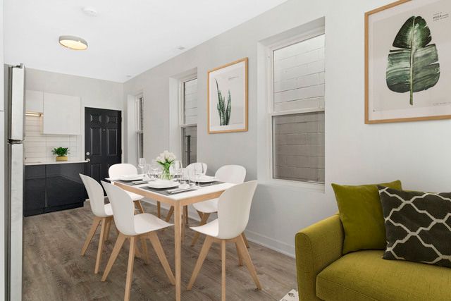 1731 W Potomac Avenue, Chicago, IL 60622