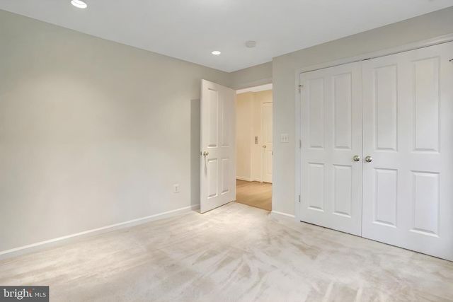 3236 WOODLAND LN, Alexandria, VA 22309