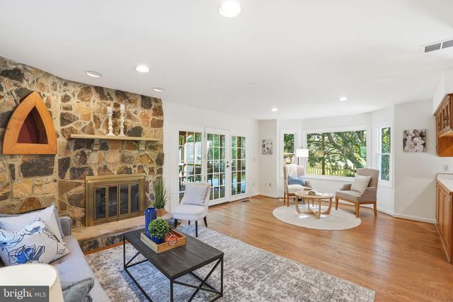 49 WELLESLEY CIR, Glen Echo, MD 20812