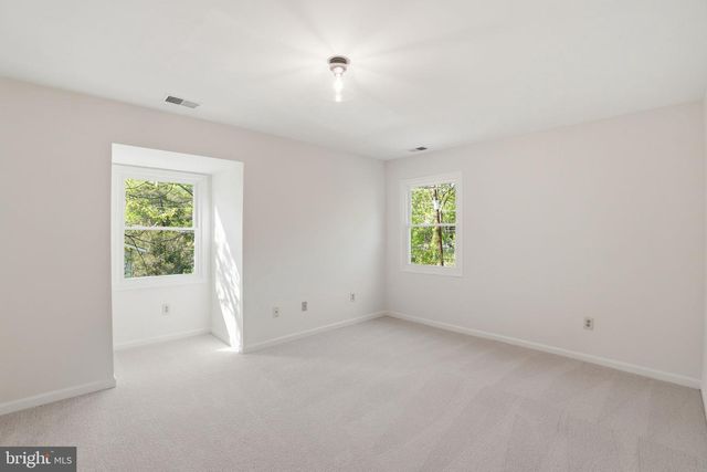 49 WELLESLEY CIR, Glen Echo, MD 20812