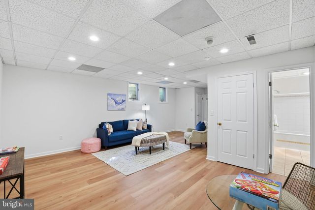 49 WELLESLEY CIR, Glen Echo, MD 20812