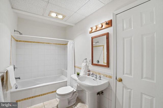 49 WELLESLEY CIR, Glen Echo, MD 20812
