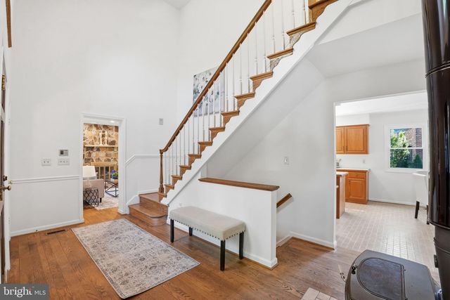 49 WELLESLEY CIR, Glen Echo, MD 20812