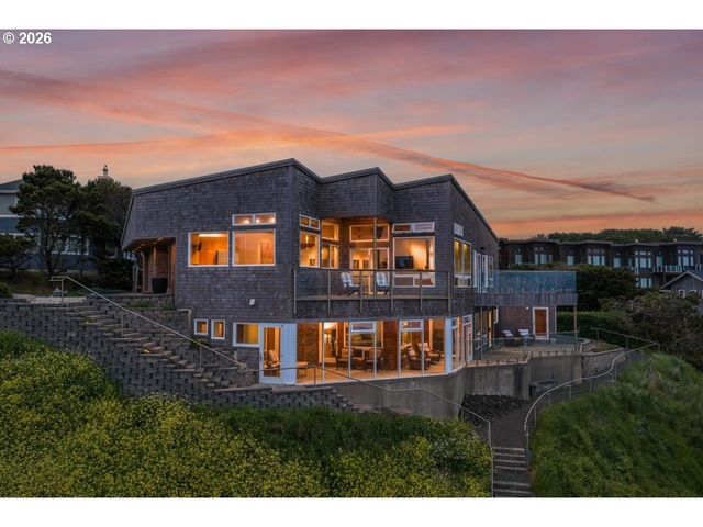 2770 WHALE WATCH Way, Bandon, OR 97411