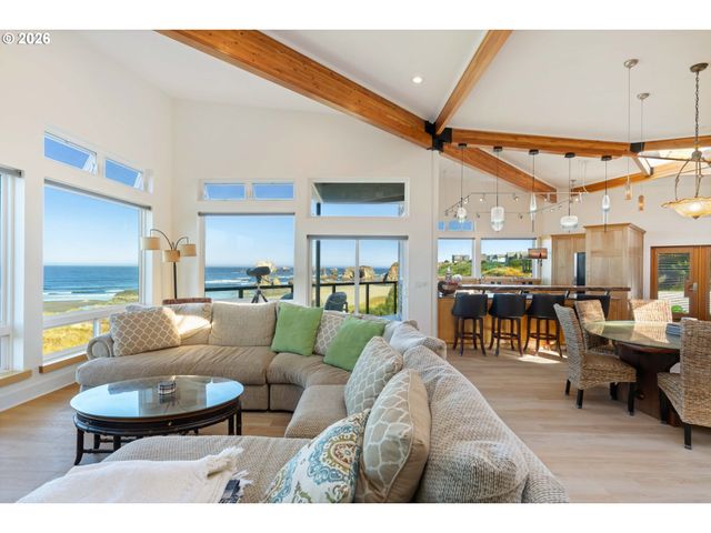 2770 WHALE WATCH Way, Bandon, OR 97411