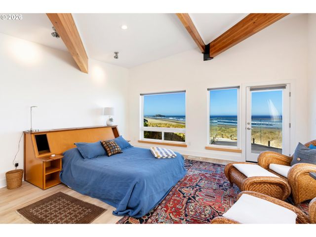 2770 WHALE WATCH Way, Bandon, OR 97411