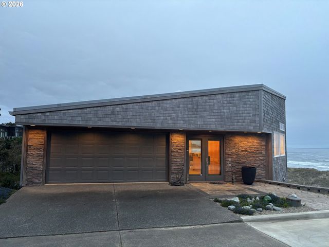 2770 WHALE WATCH Way, Bandon, OR 97411