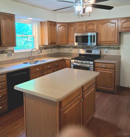 5193 Castlebrook Court, Green Twp, OH 45247