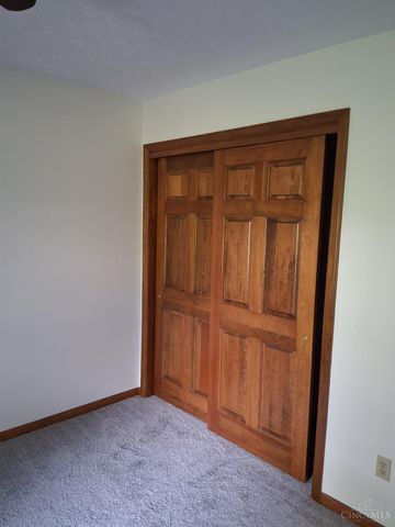 5193 Castlebrook Court, Green Twp, OH 45247