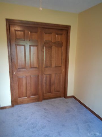 5193 Castlebrook Court, Green Twp, OH 45247