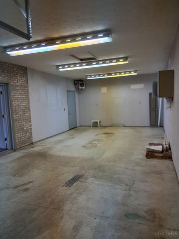 5193 Castlebrook Court, Green Twp, OH 45247