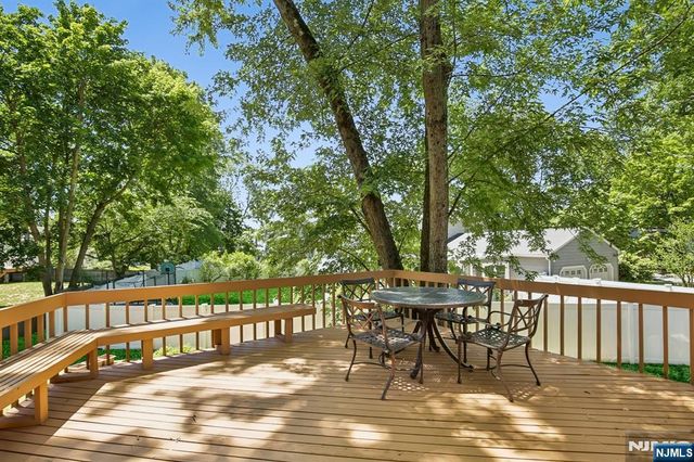 24 Cherry Hill Road, Livingston, NJ 07039