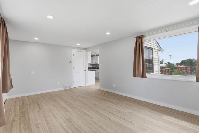 2723 N COLEMAN Rd, Spokane Valley, WA 99212