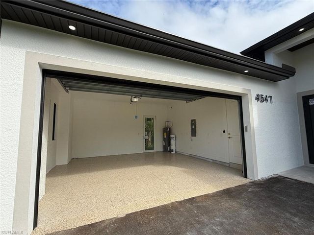 4547 22ND AVE SE, Naples, FL 34117