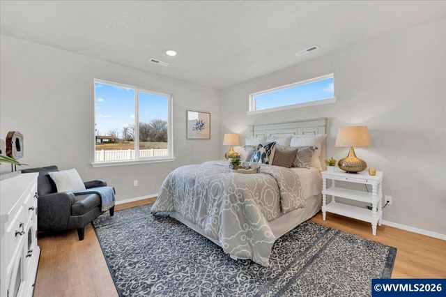 3218 S 13th St, Lebanon, OR 97355