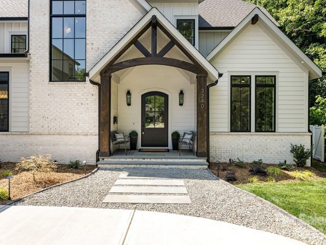 3240 Sunset Drive, Charlotte, NC 28209