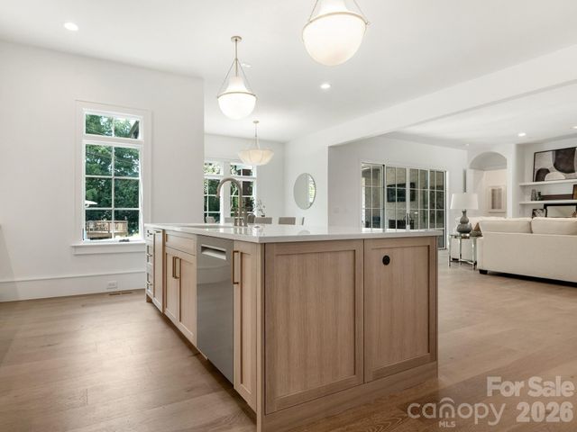 3240 Sunset Drive, Charlotte, NC 28209