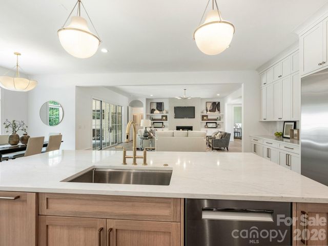 3240 Sunset Drive, Charlotte, NC 28209