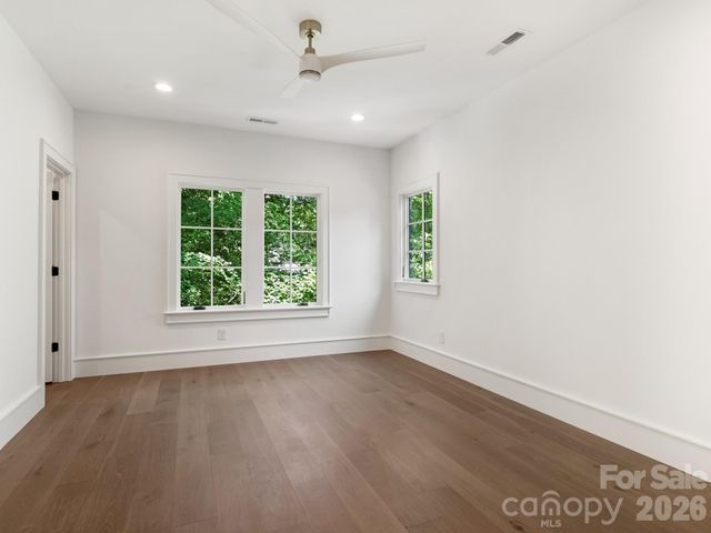 3240 Sunset Drive, Charlotte, NC 28209