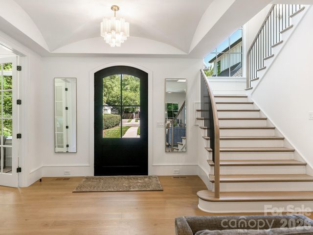 3240 Sunset Drive, Charlotte, NC 28209