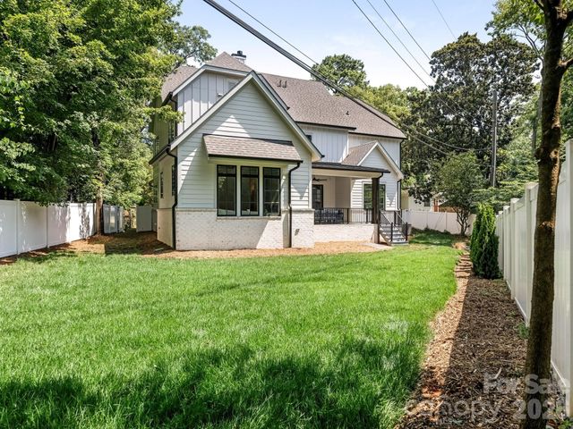 3240 Sunset Drive, Charlotte, NC 28209