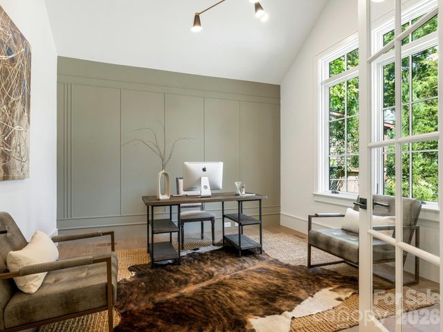 3240 Sunset Drive, Charlotte, NC 28209