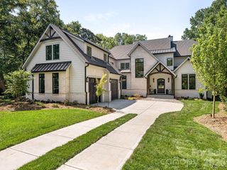 3240 Sunset Drive, Charlotte, NC 28209