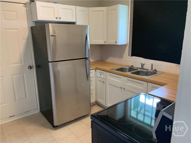 769 E Duffy Street, Savannah, GA 31401