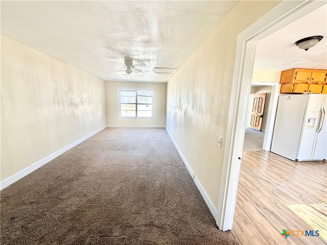 910 Leonhard Street, Copperas Cove, TX 76522