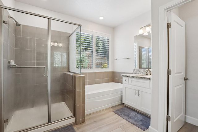 2823 Broken Bit Ln, Rocklin, CA 95765