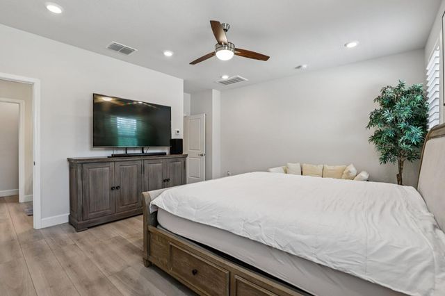 2823 Broken Bit Ln, Rocklin, CA 95765