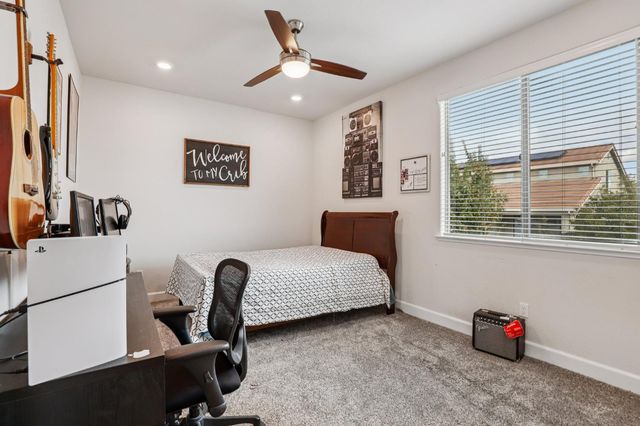 2823 Broken Bit Ln, Rocklin, CA 95765