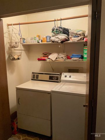 1166 Starfire St, Twin Falls, ID 83301