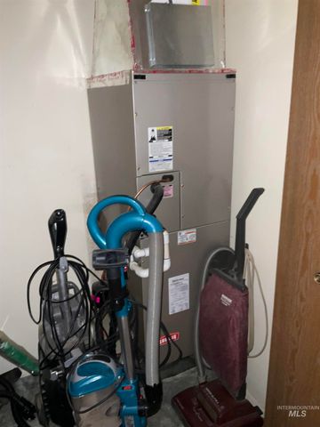 1166 Starfire St, Twin Falls, ID 83301