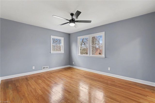 204 N Gurney Street, Burlington, NC 27215