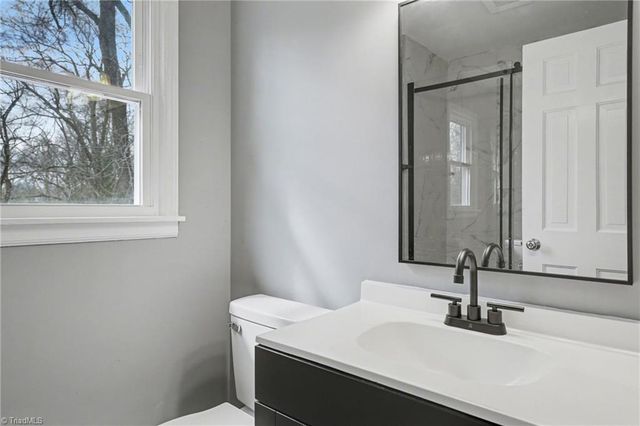 204 N Gurney Street, Burlington, NC 27215