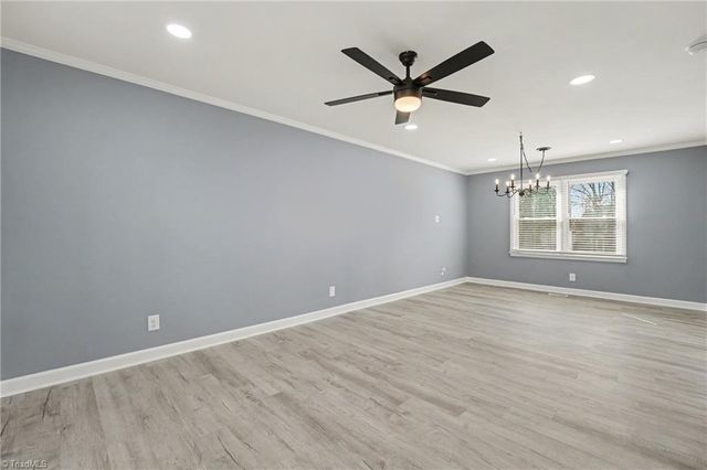 204 N Gurney Street, Burlington, NC 27215